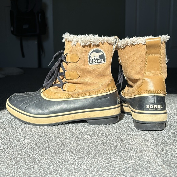 SOREL tan black tivoli suede winter boots in women’s size 8 - Picture 8 of 9